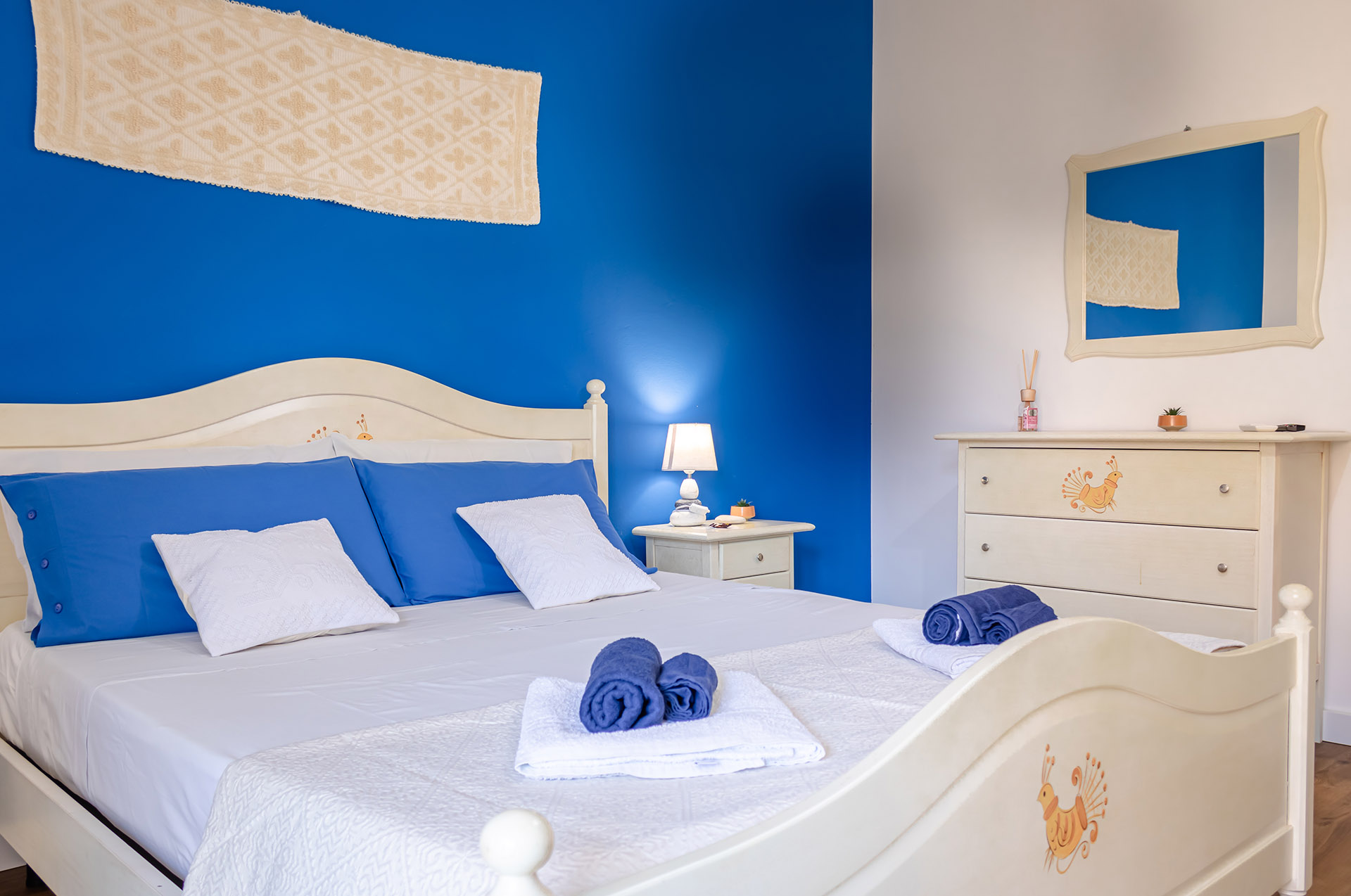 Lihele, camera doppia