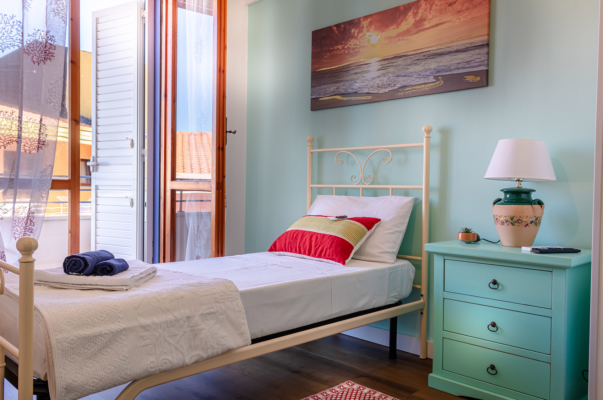 Lihele, camera singola